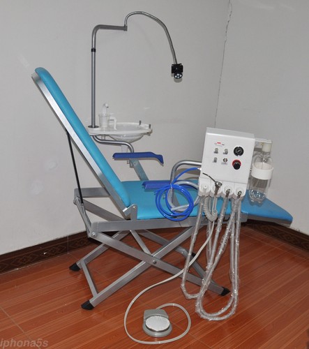 Dental Folding Chair With Turbine Unit & Weak Suction 4H Handpiece & LED Light - 第 7/12 張圖片