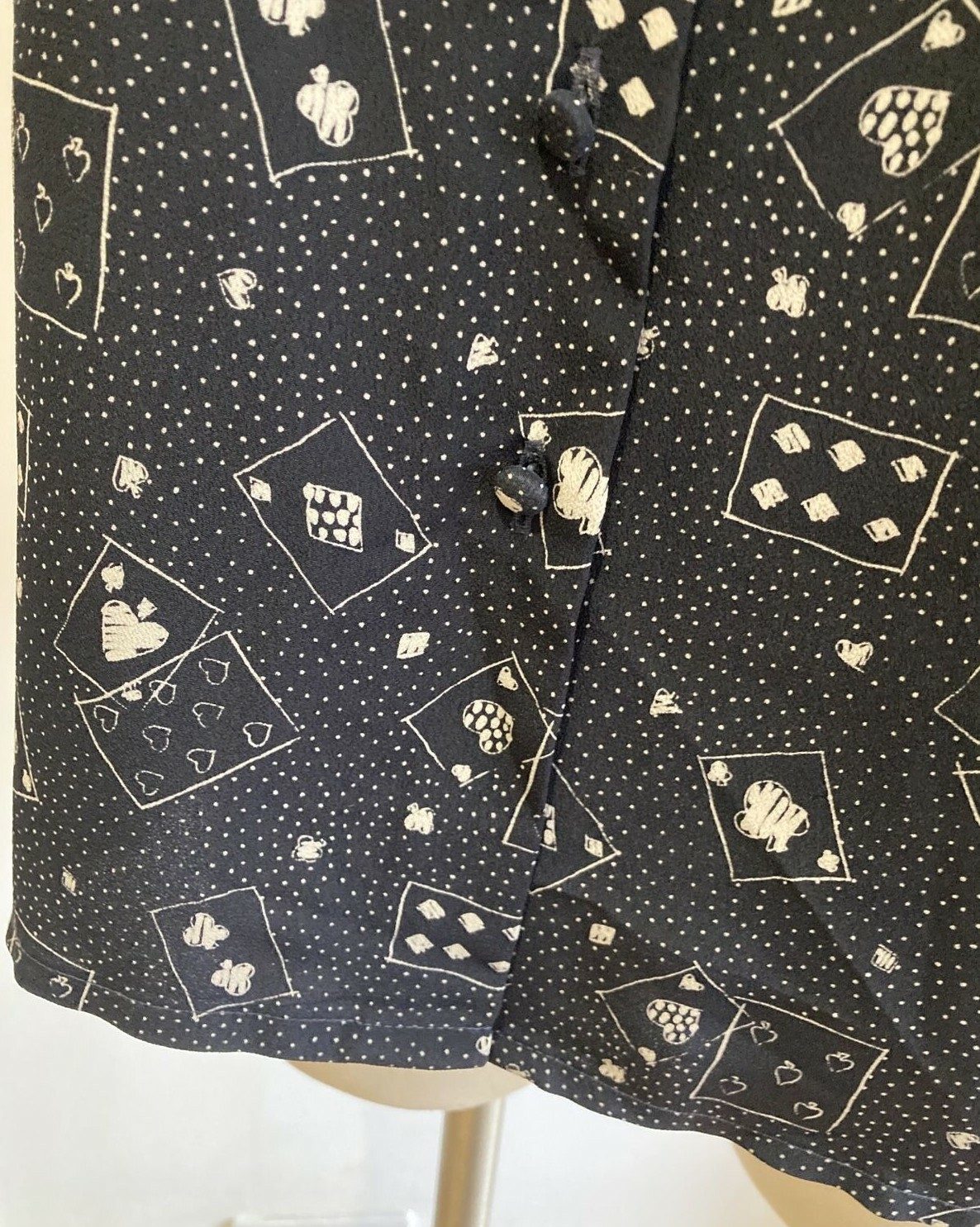 1970s Jaeger Navy Blue Top with Playing Cards Print Size 36" Bust 7