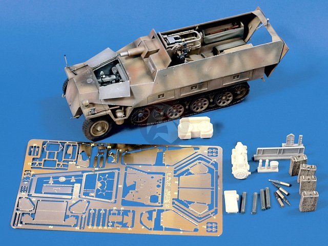 Verlinden 1/35 Sd.Kfz.251/9 Ausf.D Half-track Super Detail Set