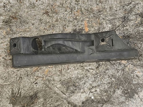 Volkswagen Touran I 2004 Vorne rechts Halterung Stoßstange Stoßfänger vorne