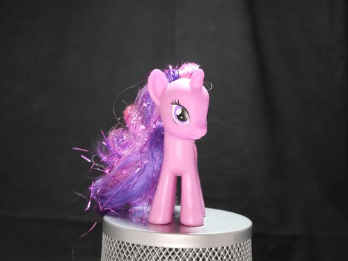 My Little Pony Twilight Sparkle Crystal Empire Tinsel Brushable 3.5" Unicorn G4 - Picture 2 of 6