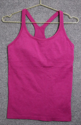 Lululemon Shirt Damen 10 fuchsia cool Ebbe To Street Tank gepolstert gebraucht, in einwandfreiem Zustand Athleisure