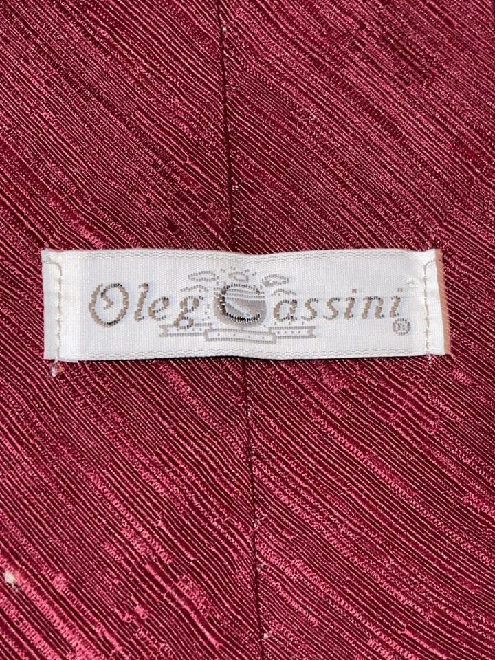 Corbata Oleg Cassini Para Hombre Talla Única Rojo Borgoña 100% Seda Texturizada Acanalada Hecha en EE. UU. Foto 3 de 4