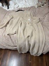 Women's Two Piece Fuzzy Fleece Lounge Set Sweater and Drawstring Pants
