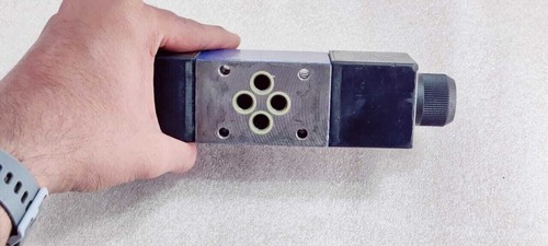 REXROTH R901129420 SOLENOID VALVE 4WE6G62/EW230N9K4/ZV , FAST SHIPPING - NEW - Picture 6 of 8