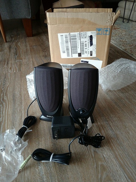 dell a215 speakers