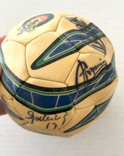 CD Chivas USA Ramon Ramirez Paco Palencia Claudio Suarez Loco Garcia signed ball - Picture 7 of 17