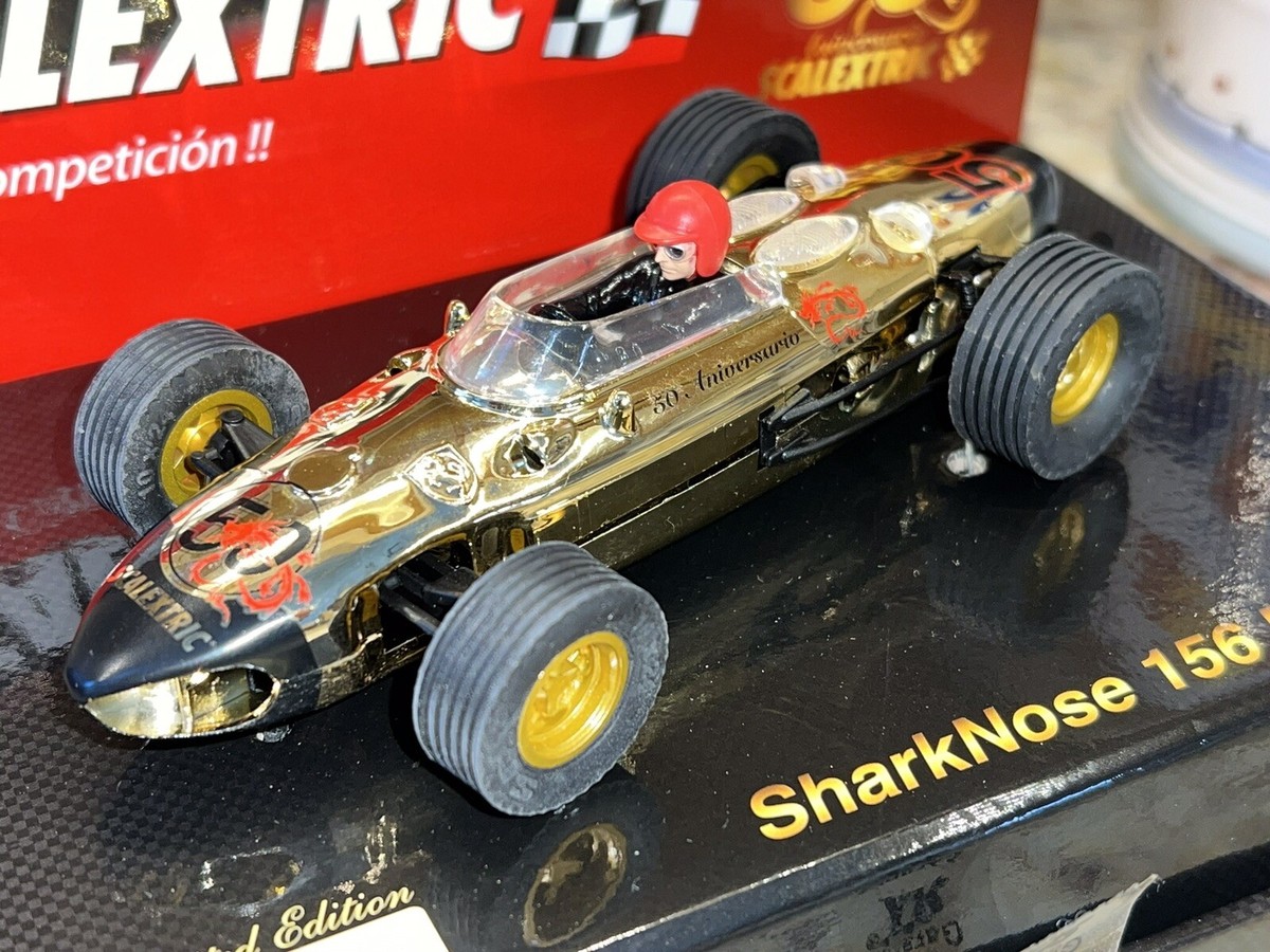 Scalextric A10106S300 Ferrari 156 Sharknose F1 1961 50 Anniv Edition Limitée MB