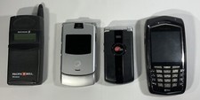 Lot 4 Vtg Cellphones Blackberry Ericsson Kyocera Motorola Not Working For Parts