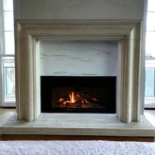 Caminetto in Marmo Biancone anticato | Antique White Marble Fireplace