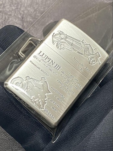 Zippo Lupine the Third Gun Action Mercedes Benz Made in 2000 Lighter - Picture 2 of 12