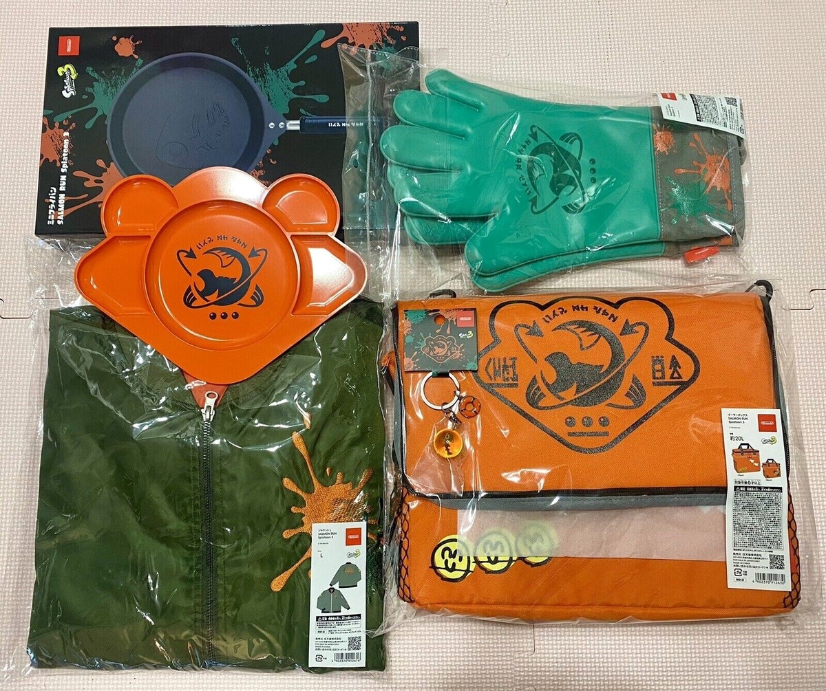 SALMON RUN Set Jacket Frying Pan Mitten Cooler Box Keychain Plate 