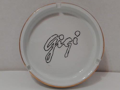 VINTAGE GIGI RESTAURANT NIGHT CLUB CABARET STRIP SOUVENIR SMOKING ASHTRAY Vegas - 第 1/7 張圖片