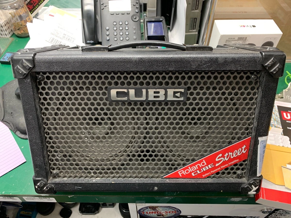 Roland street sale cube used