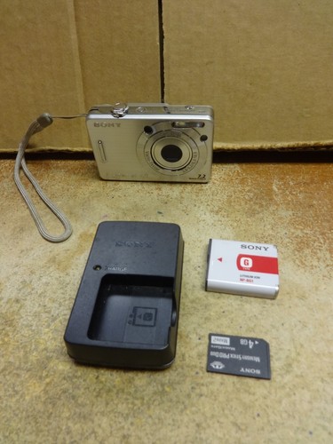 Sony CyberShot DSC-W55 7.2 Megapixels