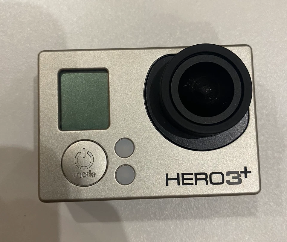 GOPRO HERO 3 + Silver Edition Action-Kamera Mit Zubehörpaket neuwertig - Bild 2 von 3
