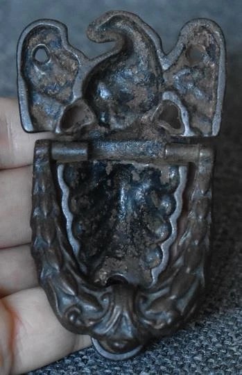 ULTRA RARO ÁGUILA FEDERAL AMERICANA TEMPRANA MINIATURA INTERIOR HIERRO FUNDIDO ALDABA DE PUERTA Foto 4 de 4