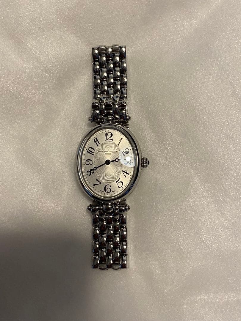 Extreme Beauty Working Frederique Constant Art Deco Oval FC200 image 2