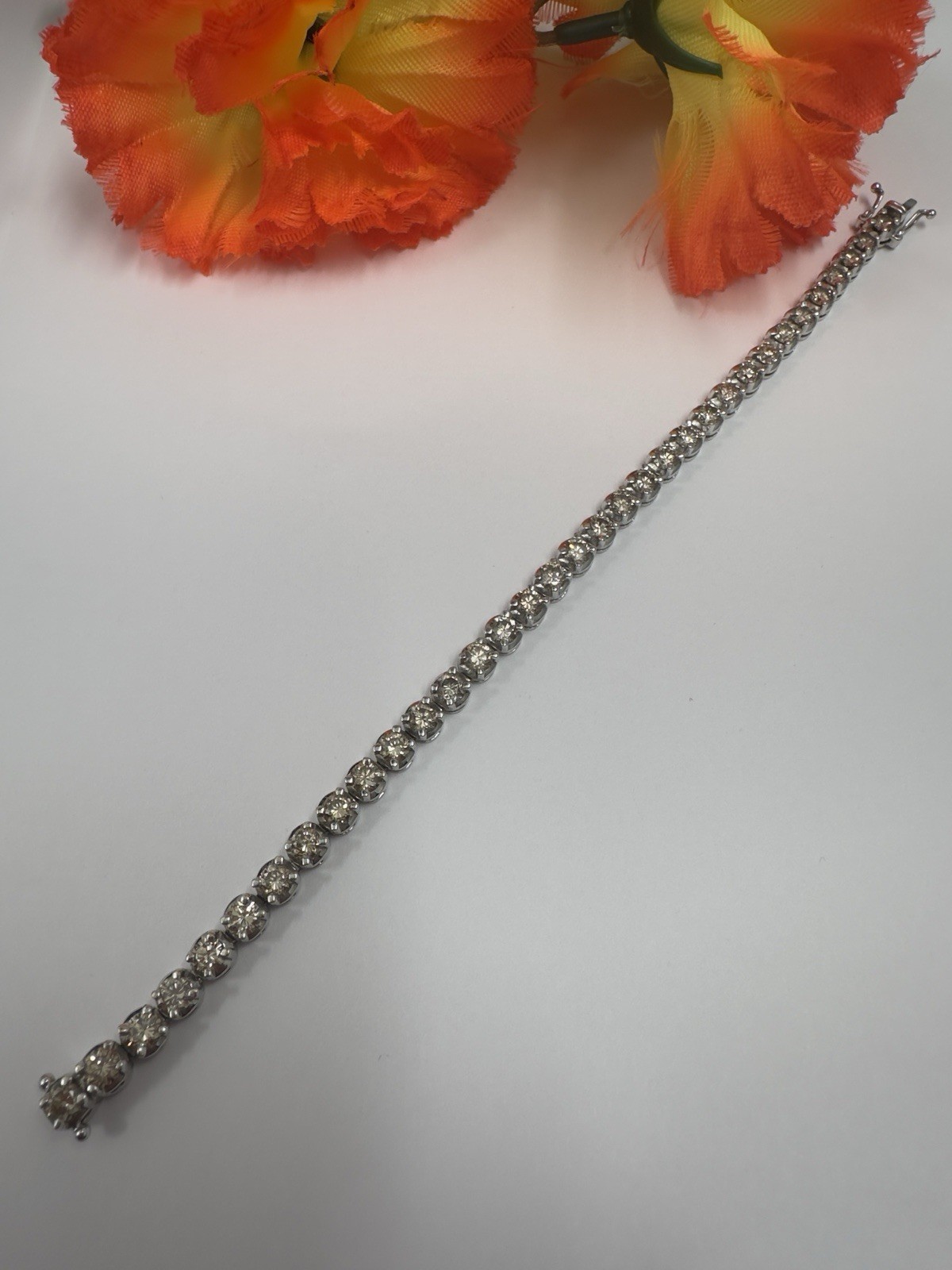 Outstanding 8.63ct Diamond 18ct White Gold Tennis Bracelet