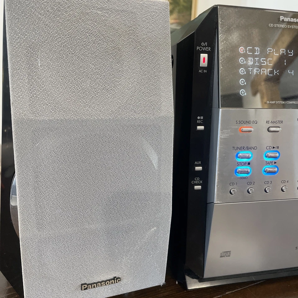 Panasonic SA-PM29 Mini Stereo 5 Disc CD MP3 Changer Cassette Player / Recorder - Image 2 of 4