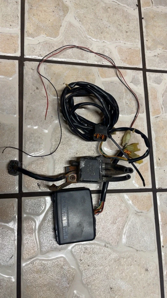 Kit controlador HKS Boost Foto 2 de 2