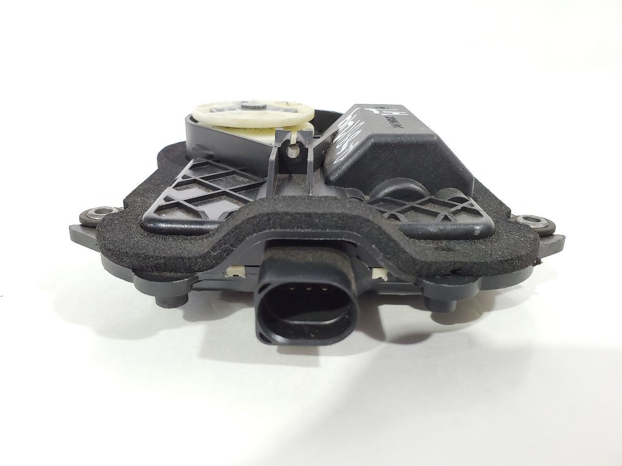 Used Lock Actuator fits: 2007 Bentley CONTINENTAL GTC Grade A
