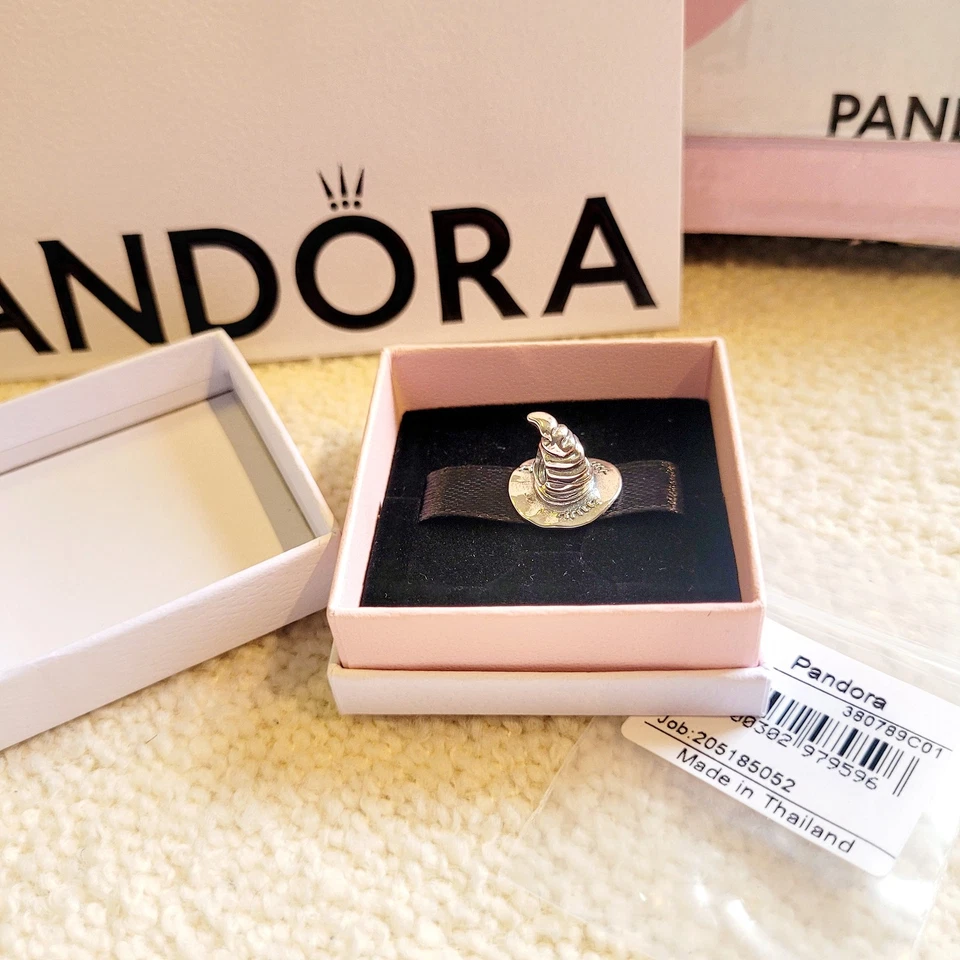 Harry Potter Charm « SORTING HAT » by Pandora. Sterling silver 925