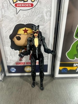 MC FARLANE DC MULTIVERSE THE BATMAN - CATWOMAN ACTION FIGURE