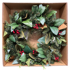 Member's Mark 60 Warm White Micro Light Pre-Lit Natural Wreath, 32"