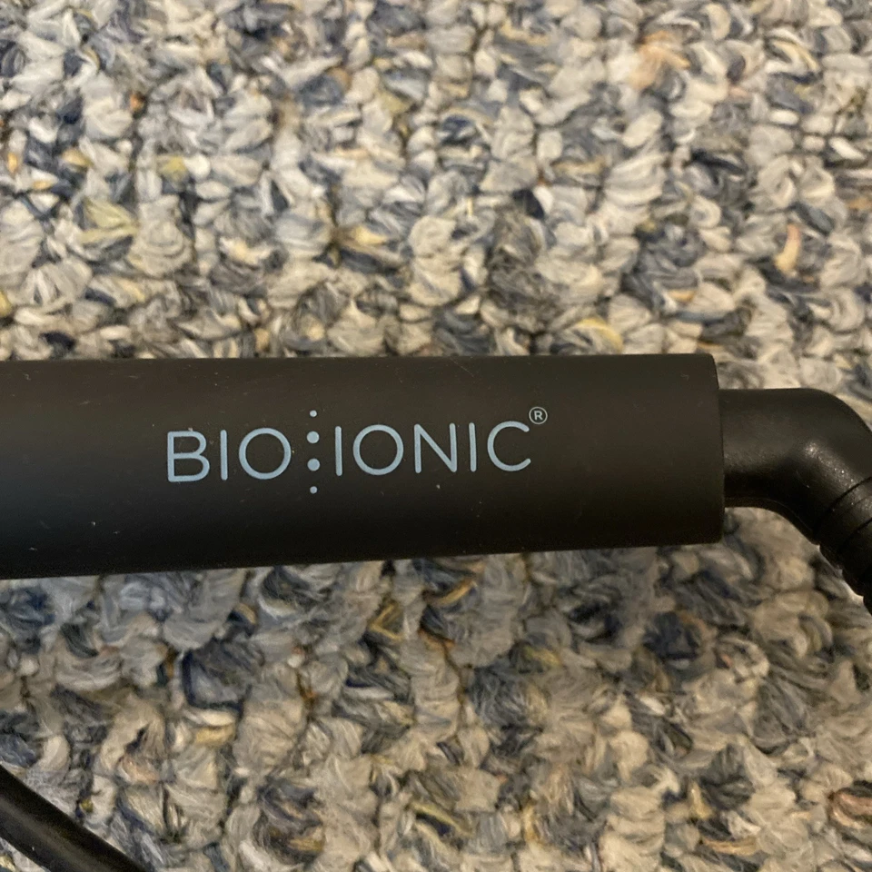 Bio Ionic OnePass Oval Wand Nano Ionic MX Curling Iron Silicone Ceramic - Image 2 of 4
