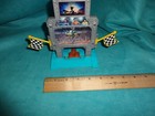 Hot Wheels Triple Target Takedown Track set- Flags/barrels Crash Piece-toy — photo 3