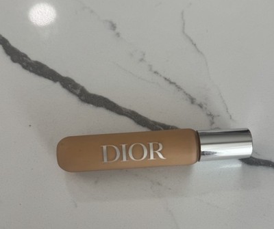 Dior backstage concealer shade 3W