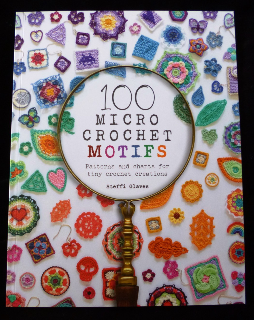 100 Micro Crochet Motifs: Patterns and charts for tiny crochet creations - Image 5