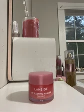 Lanige Lip Sleeping Mask (Berry) 20g Moisturizing and Nourishing Care Lip Mask