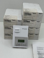 SCHNEIDER ELECTRIC SE7305F5545 ROOM CONTROLLER FAN COIL APPLICATIONS PIR SENSOR