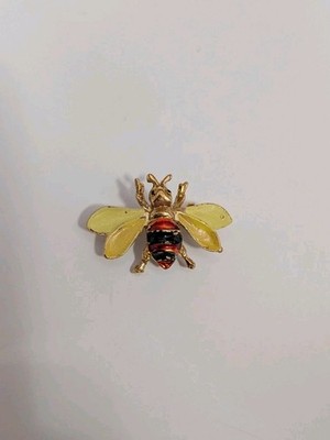 Vtg Gold Tone Enamel Bee Pin Brooch Marked Taiwan Striped Spring Summer Nature