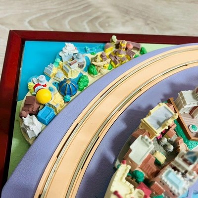Disney Parade 100パーツ DEAGOSTINI DeAgostini Disney Parade Diorama Figure Light Music Boat Train