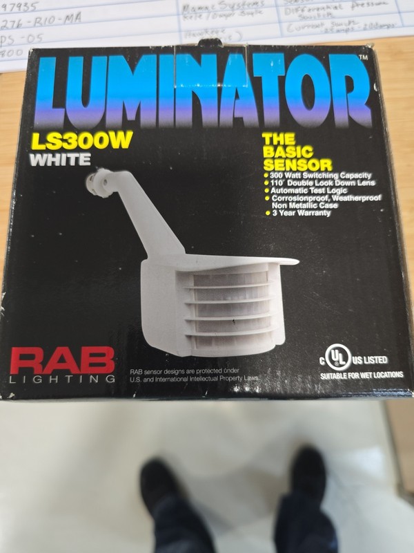 LS300 RAB Light Sensor White