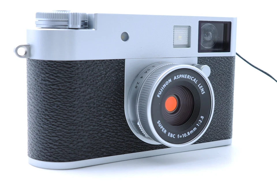 Unused in Box Fujifilm X Half X-HF1 Silver Point and Shoot Digital Camera - Image 3 of 4