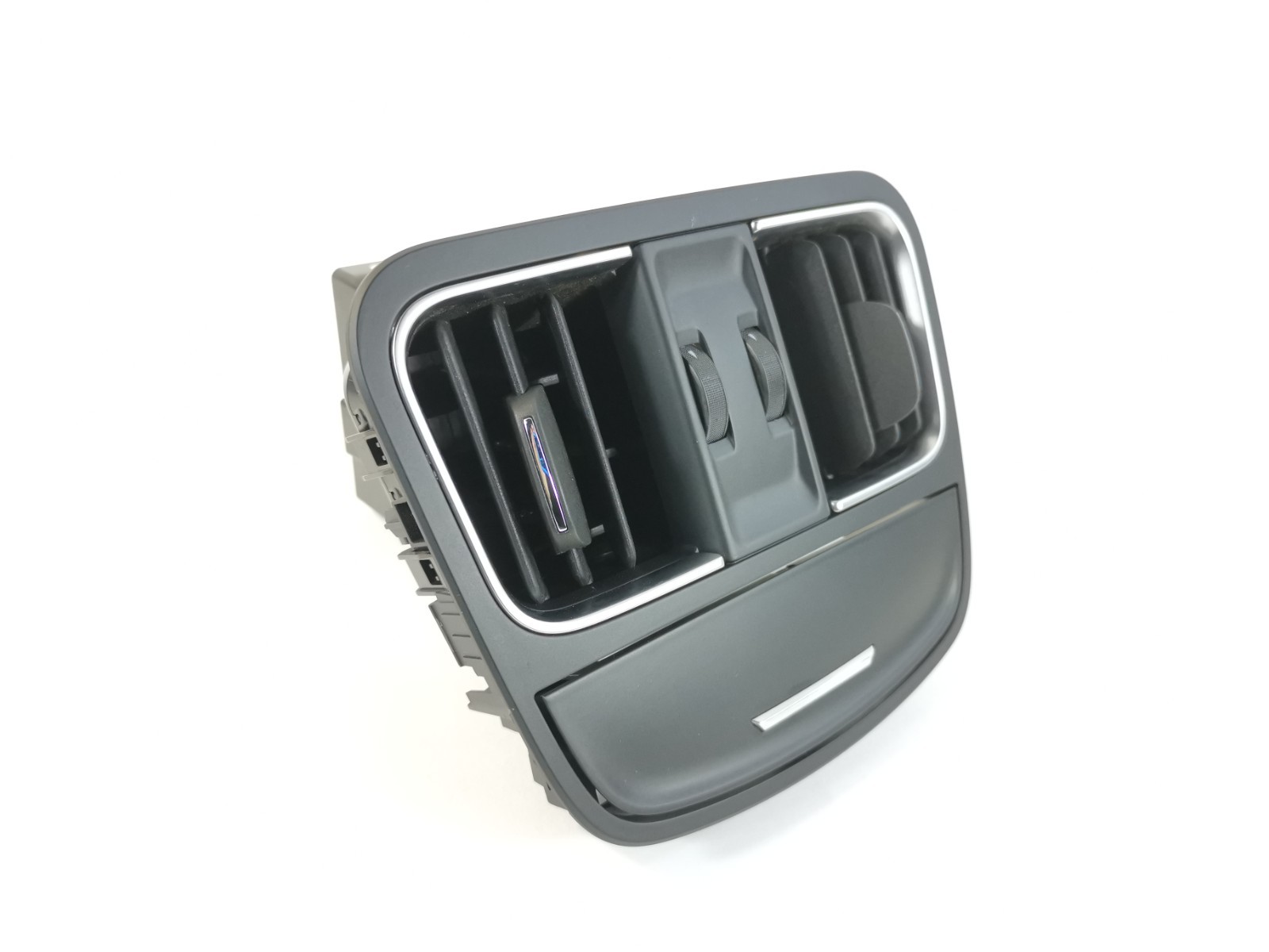 MASERATI LEVANTE S 3.0L 2017  Rear Center Console Air Vent Grille 6700491010 OEM