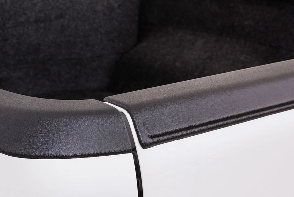 For Volkswagen Amarok 11-22 Bushwacker Ultimate Smoothback Textured Tailgate Cap Foto 2 de 3