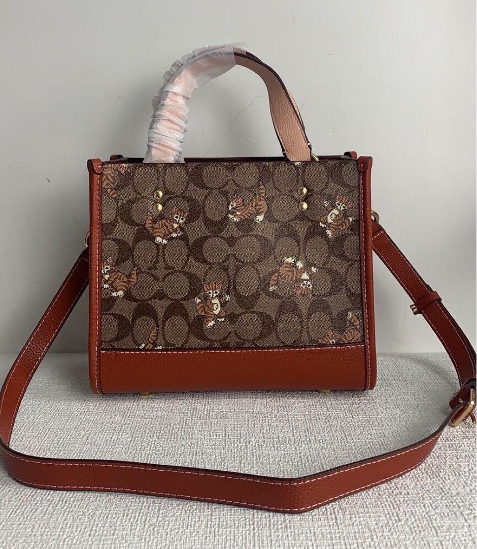 NWT Coach Dempsey Tote 22 In Signature Canvas With Dancing Kitten