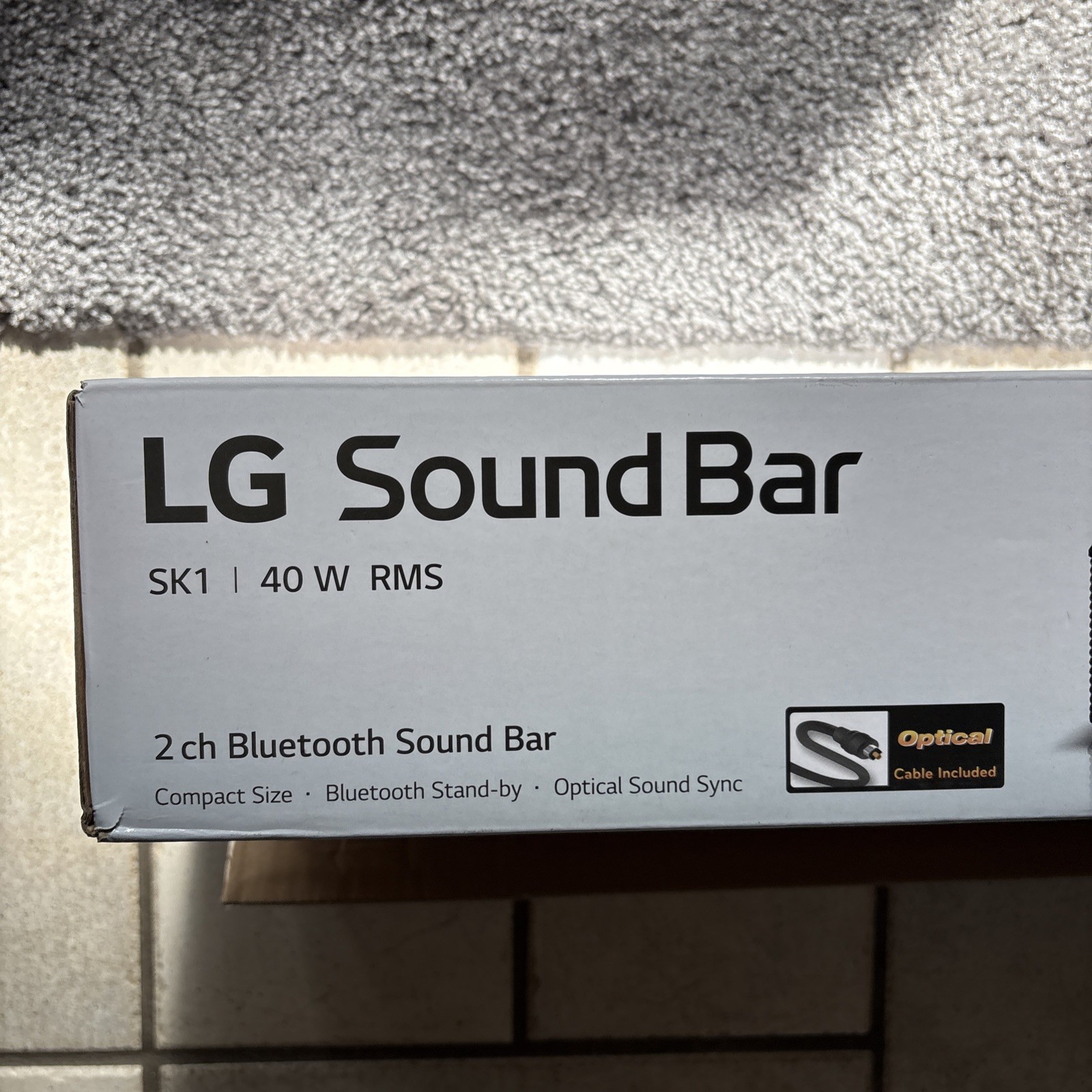 LG Soundbar SK1 40W RMS 2 ch Compact Sound Bar with Bluetooth - Black