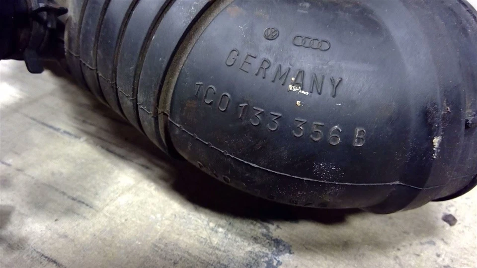 Tubo de entrada de mangueira de admissão turbo 1C0133356B 1,8L compatível com 02-06 AUDI TT 112044 - Imagem 4 de 4