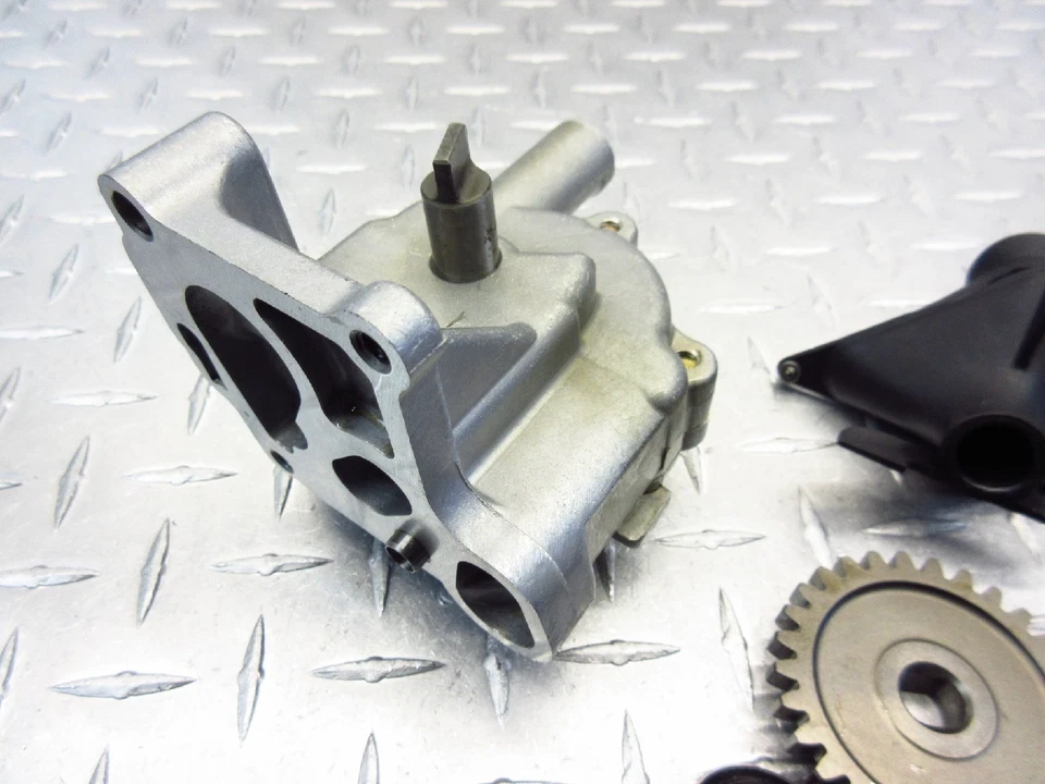 2000 99-00 TRIUMPH TIGER 900 ABS OEM OIL PUMP ENGINE MOTOR GEAR ASSEMBLY - Imagem 3 de 4