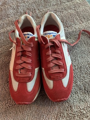 kangaroo sneakers with zipper