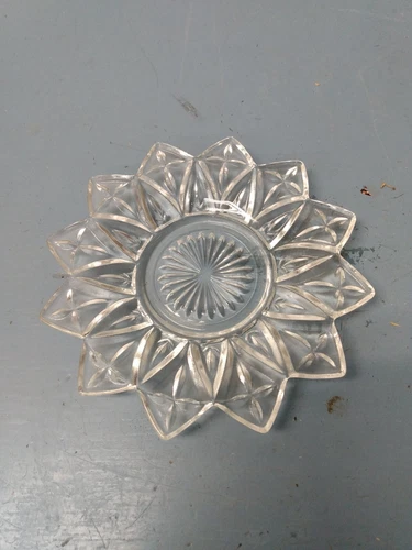 Vintage Federal Glass Clear Petal Bread Butter Plate (LL)