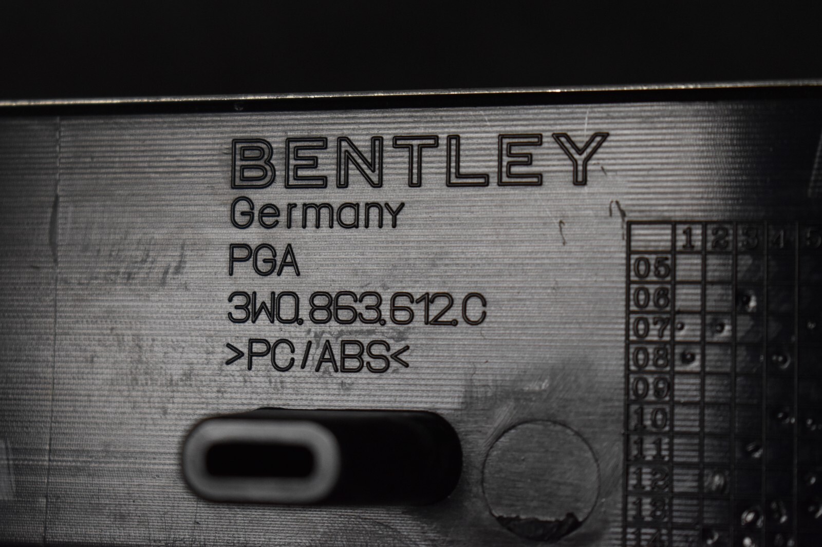 BENTLEY RIGHT SIDE STEP MOLDING TRIM LEFT SIDE FACTORY OEM