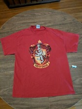 Vintage Early 2000s Harry Potter Gryffindor Red T-shirt Size Large