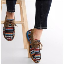TWISTED X 6 Embroidered Stripe Distressed Lace Up Leather Moccasin BOHO Western